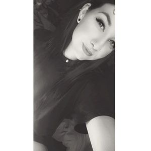 Meet your Posher, Amberlin